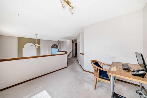 42 Sierra Nevada Green Sw, Calgary, AB - Indoor