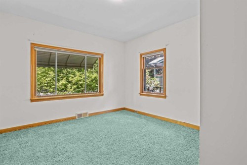404 Otter Street, Banff, AB - Indoor Photo Showing Other Room