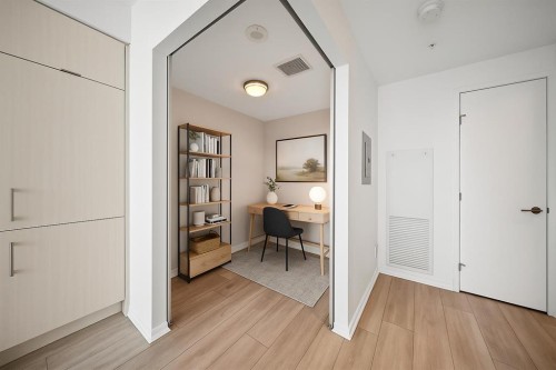 2006-615 6 Avenue Se, Calgary, AB - Indoor Photo Showing Other Room