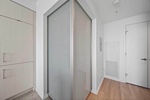 2006-615 6 Avenue Se, Calgary, AB - Indoor Photo Showing Other Room