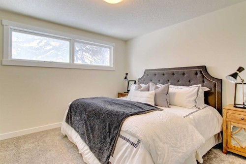 272 Acadia Drive Se, Calgary, AB - Indoor Photo Showing Bedroom
