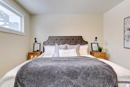 272 Acadia Drive Se, Calgary, AB - Indoor Photo Showing Bedroom
