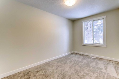 272 Acadia Drive Se, Calgary, AB - Indoor Photo Showing Other Room