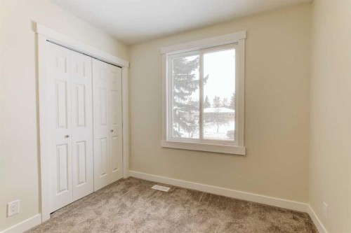 272 Acadia Drive Se, Calgary, AB - Indoor Photo Showing Other Room
