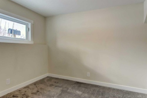 272 Acadia Drive Se, Calgary, AB - Indoor Photo Showing Other Room