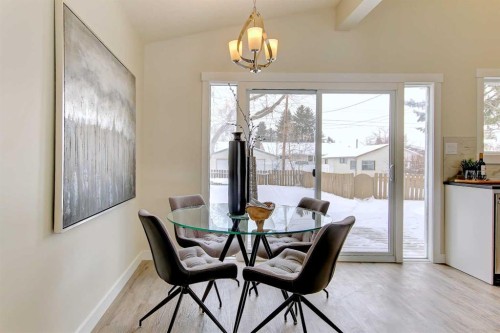 272 Acadia Drive Se, Calgary, AB - Indoor Photo Showing Dining Room