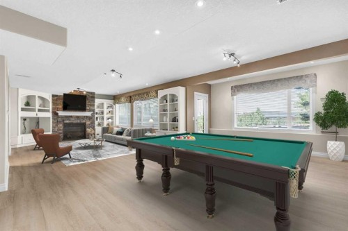 86 Springborough Green Sw, Calgary, AB - Indoor Photo Showing Other Room