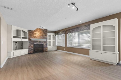 86 Springborough Green Sw, Calgary, AB - Indoor With Fireplace