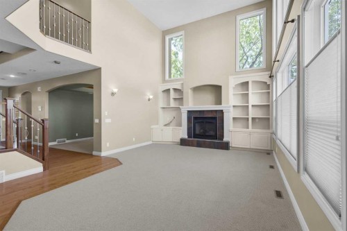 86 Springborough Green Sw, Calgary, AB - Indoor With Fireplace