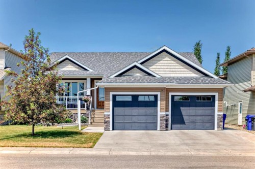 52 Winter Drive  Olds, AB T4H 0C8