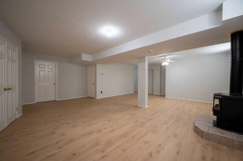 269 Strathford Crescent, Strathmore, AB - Indoor