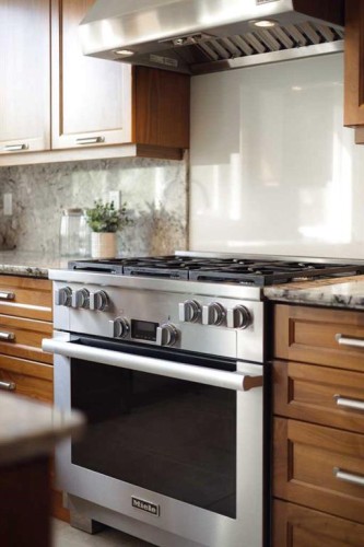 57 Slopes Point Sw, Calgary, AB - Indoor Photo Showing Kitchen