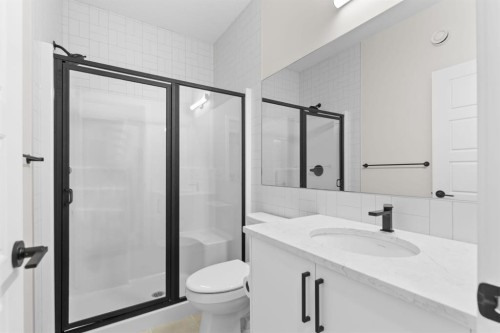 4067 Sawgrass Street Nw, Airdrie, AB - Indoor Photo Showing Bathroom