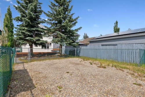 7 Covewood Park Ne, Calgary, AB - Outdoor