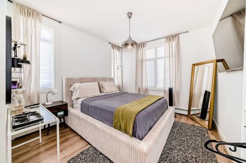 5214-200 Seton Circle Se, Calgary, AB - Indoor Photo Showing Bedroom