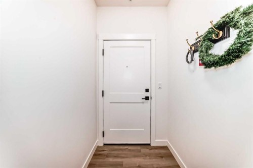 5214-200 Seton Circle Se, Calgary, AB - Indoor Photo Showing Other Room