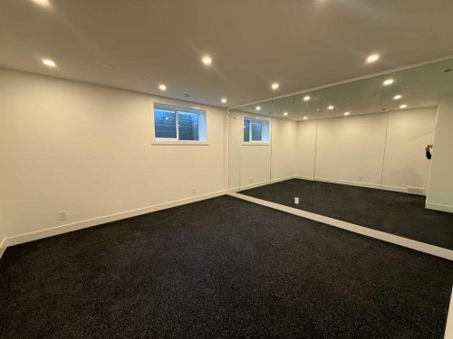 1910 Broadview Road Nw, Calgary, AB - Indoor