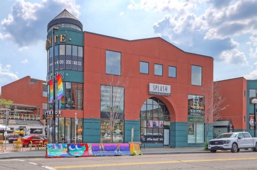 1910 Broadview Road Nw, Calgary, AB - Outdoor