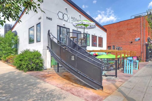 1910 Broadview Road Nw, Calgary, AB - Outdoor