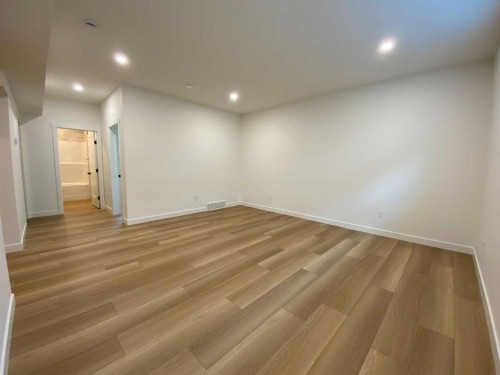 4 Williams Avenue, Olds, AB - Indoor Photo Showing Other Room