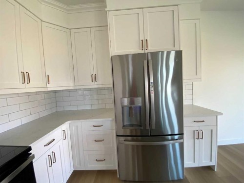 4 Williams Avenue, Olds, AB - Indoor Photo Showing Kitchen