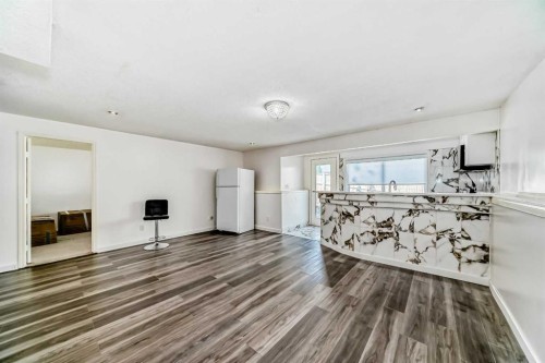 104 Panamount Terrace Nw, Calgary, AB - Indoor