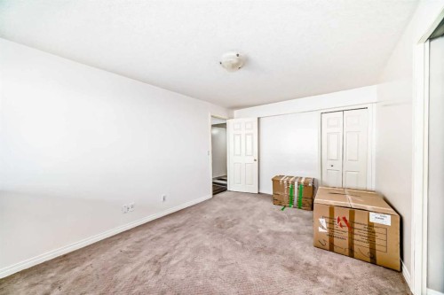 104 Panamount Terrace Nw, Calgary, AB - Indoor Photo Showing Other Room