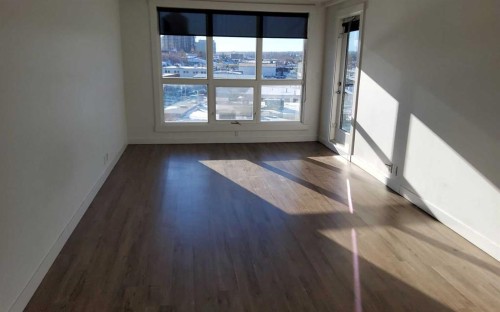 514-8880 Horton Road Sw, Calgary, AB - Indoor Photo Showing Other Room