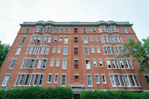 1-804 18 Avenue Sw, Calgary, AB - Outdoor With Facade