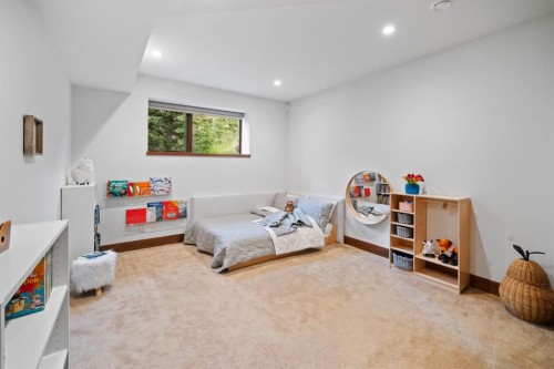 118 Cairns Landing, Canmore, AB - Indoor Photo Showing Bedroom