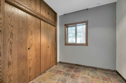 764 East Chestermere Drive, Chestermere, AB - Indoor Photo Showing Other Room