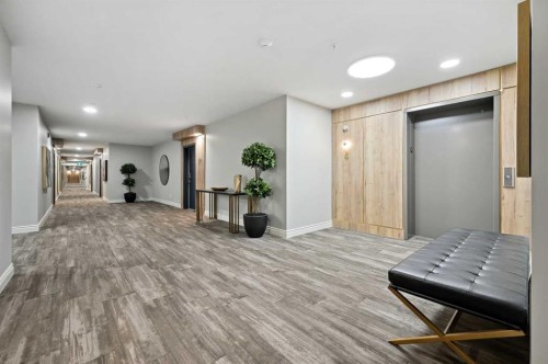 422-255 Les Jardins Park Se, Calgary, AB - Indoor