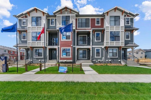 121 Wild Rose Way SE Calgary, AB T3M 4A2