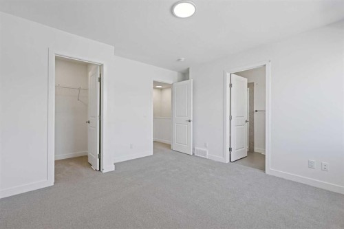 922 Wolf Willow Boulevard Se, Calgary, AB - Indoor