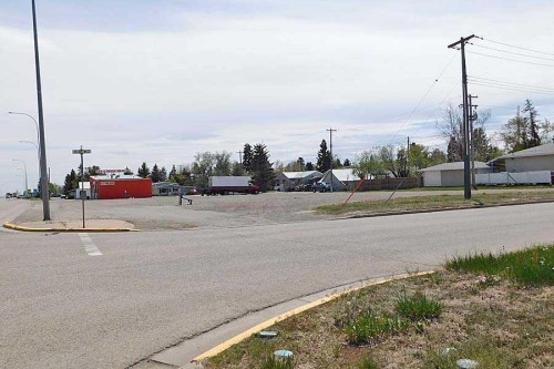 4419 1  St Street West, Claresholm, AB 