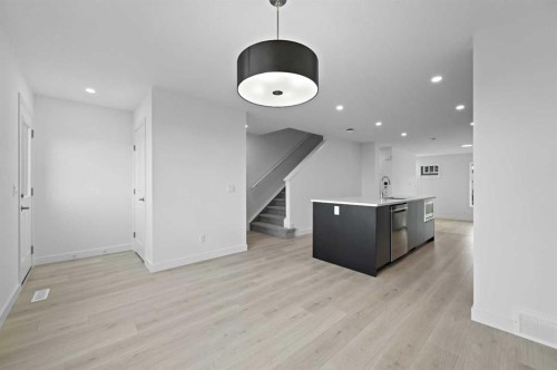 19852 45 Street Se, Calgary, AB - Indoor