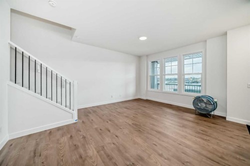 426 Heartland Way, Cochrane, AB - Indoor Photo Showing Other Room