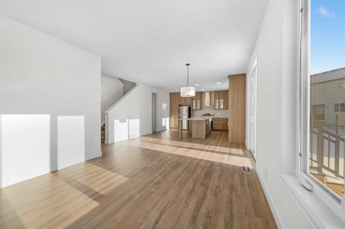 1059 Southwinds Green Sw, Airdrie, AB - Indoor Photo Showing Other Room