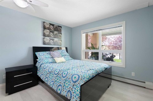 2110-10221 Tuscany Boulevard Nw, Calgary, AB - Indoor Photo Showing Bedroom