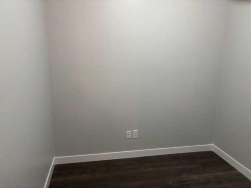 305-16 Auburn Bay Link Se, Calgary, AB - Indoor Photo Showing Other Room