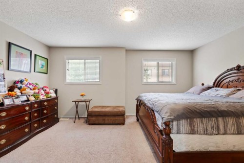 90 Panatella Villas Nw, Calgary, AB - Indoor Photo Showing Bedroom