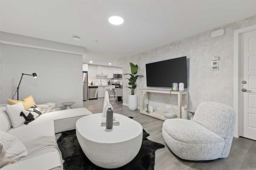 125 Corner Glen Avenue Ne, Calgary, AB - Indoor Photo Showing Living Room