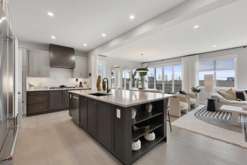 125 Corner Glen Avenue NE Calgary, AB T3N 2L7