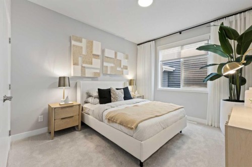 125 Corner Glen Avenue Ne, Calgary, AB - Indoor Photo Showing Bedroom