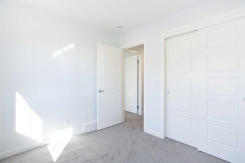 406-1750 Rangeview Drive Se, Calgary, AB - Indoor Photo Showing Other Room