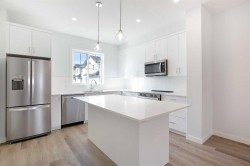 406-1750 Rangeview Drive SE Calgary, AB T3S 0P8