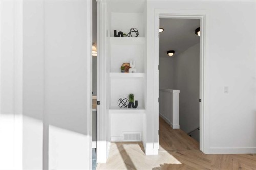 3-1524 29 Avenue Sw, Calgary, AB - Indoor Photo Showing Other Room