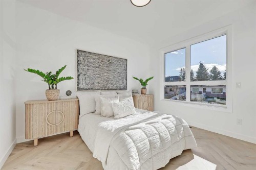 4-1524 29 Avenue Sw, Calgary, AB - Indoor Photo Showing Bedroom