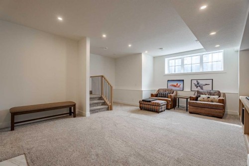 2510 17 Street Nw, Calgary, AB - Indoor