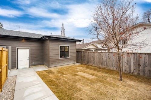 2510 17 Street Nw, Calgary, AB - Outdoor